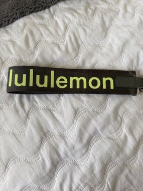 Lululemon Never Lost Keychain